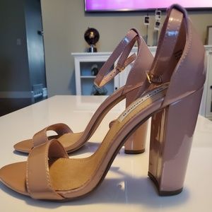 Steve Madden Carrson Patent leather heels